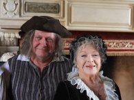 Line Renaud and an actor at the château